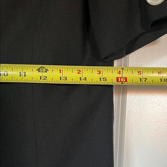 Oleg Cassini Short-Sleeve Blazer – Black, Lace Pocket Square, Vintage - Picture 5 of 6